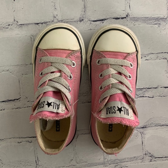 Converse 💗 - Picture 2 of 7